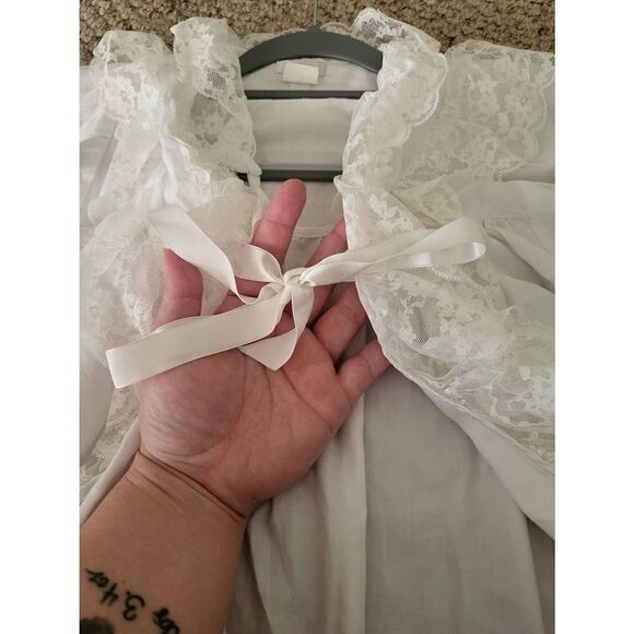 Cinzia white 3/4 Length sleeve cardigan with lace detail - Picture 4 of 8